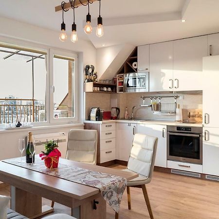 Center Apartment With Amazing View Sofia Bagian luar foto